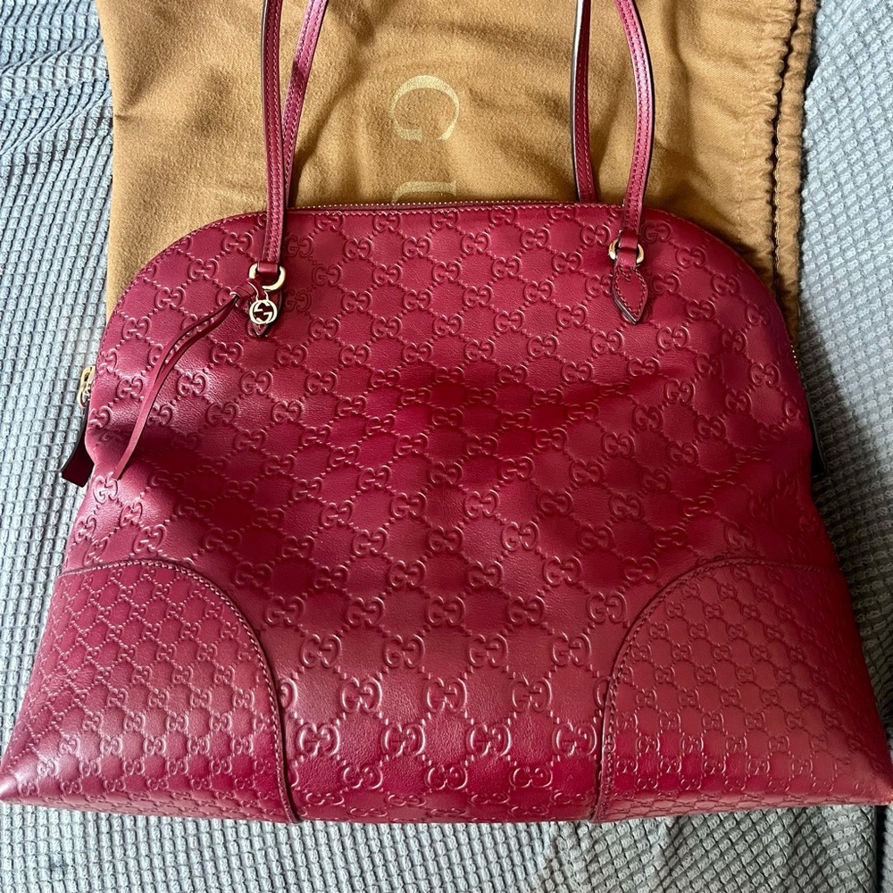 EUC Gucci Guccissima Bree Medium Bag